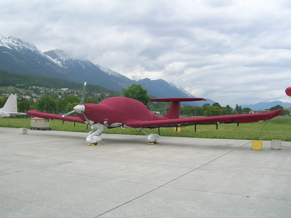 Diamond DA40 with Full Covers